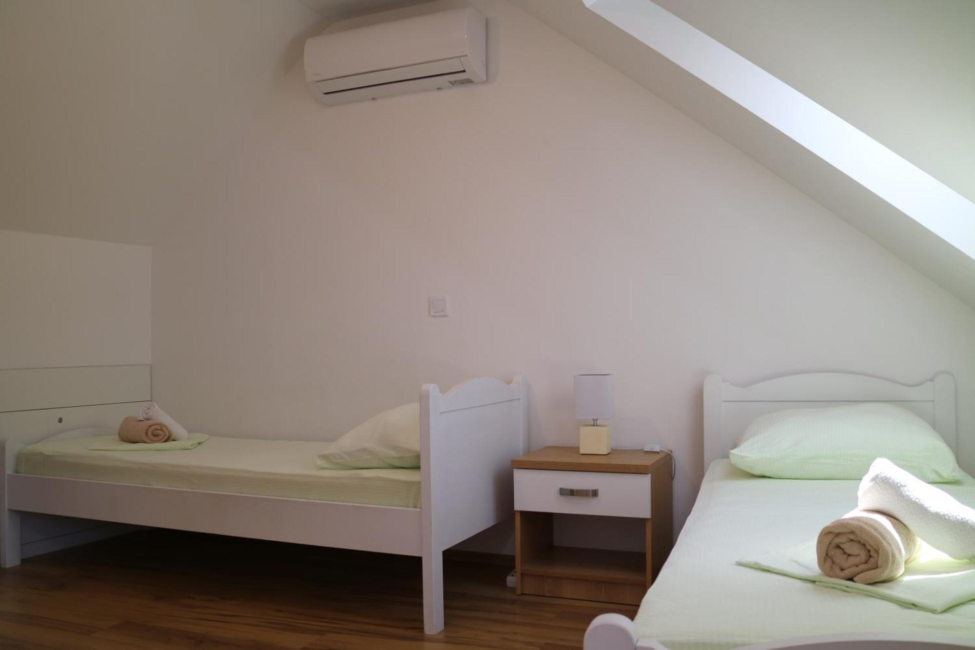 Studio Apartments & Rooms Lela, Sipan Island 斯潘卡卢卡 客房 照片